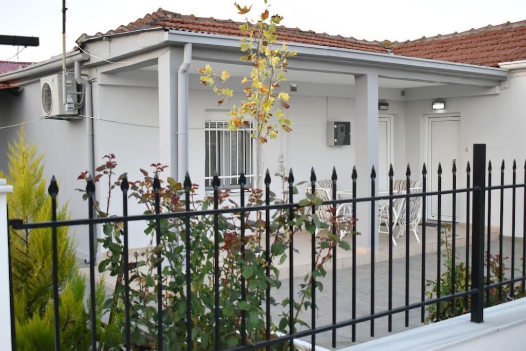 Thalia'S House Apartment Tríkala Exterior foto